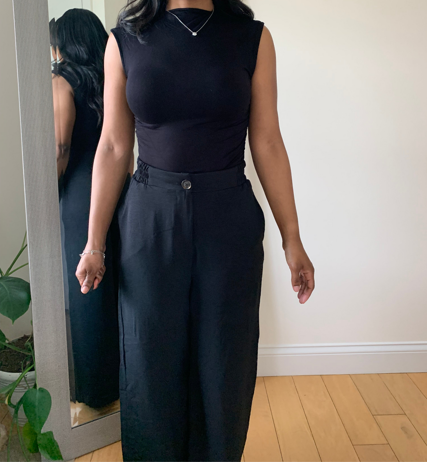 The Signature Muse Top - Black