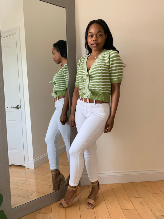 The Luxe Lines Cardigan - Pistachio